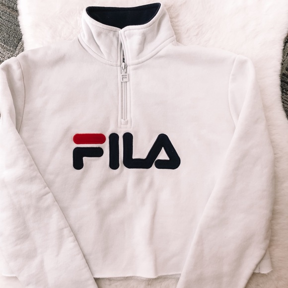 Fila Tops - Fila Cropped Pullover!!